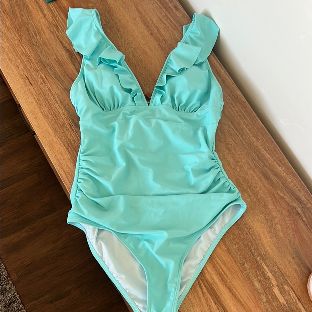 Women's Ruffled One Piece Swimsuit V Neck Lace Up